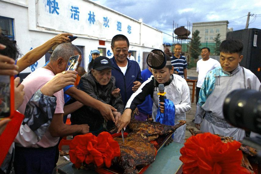 對酒當歌，人生幾何，要盡興就現在！